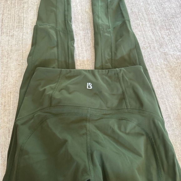 Buffbunny Ferrari leggings size small - Picture 4 of 4